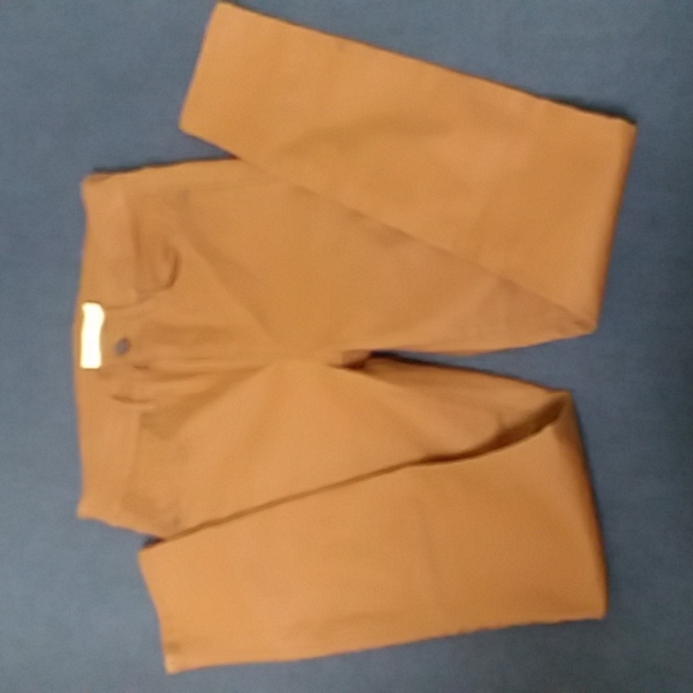 Unpublished jeans good condition